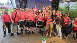 <p>Martina Williamson and other Bord Gáis Energy colleagues and family at Cork Pride Parade. </p>