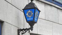 Garda sign lamp